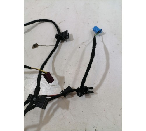 Электропроводка обшивки двери передняя левая