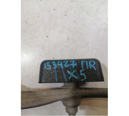 Рычаг подвески передний правый