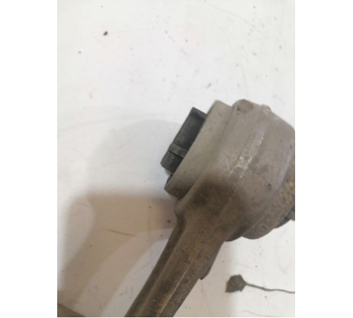 Рычаг подвески передний правый