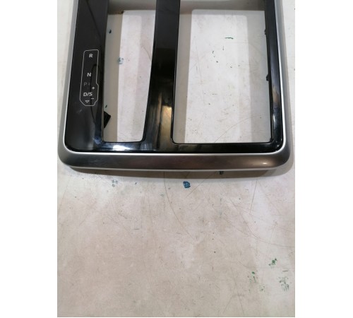 Накладка центральной консоли