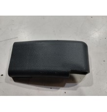 Накладка крепления сиденья задняя левая