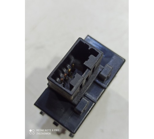 Кнопка антизаноса (ESP STOP)