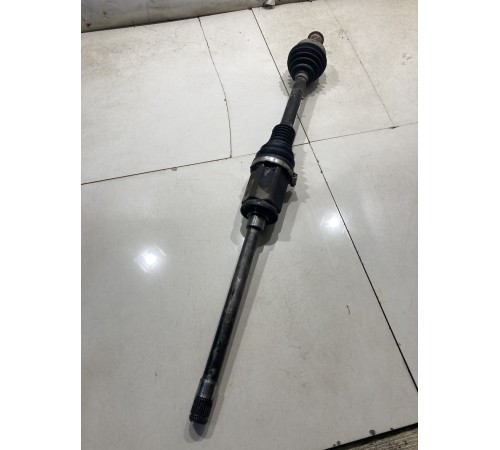 Привод(полуось) передний правый