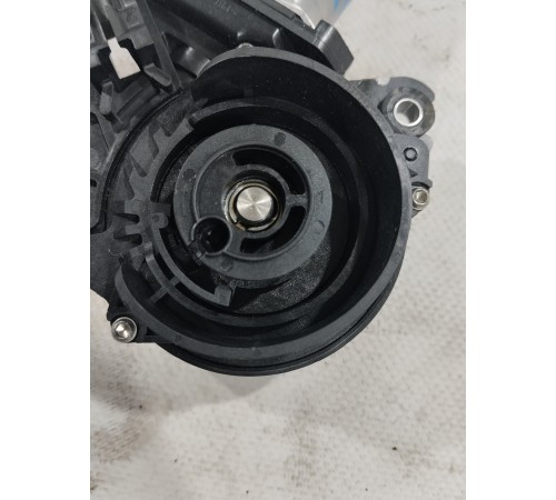 Доводчик двери (задний левый)