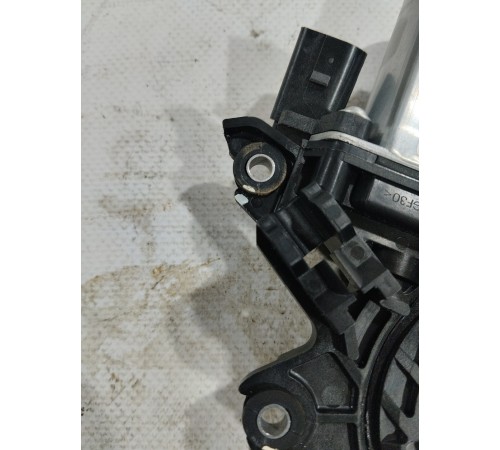 Доводчик двери (задний левый)