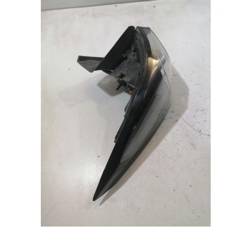 Фонарь задний левый наружный