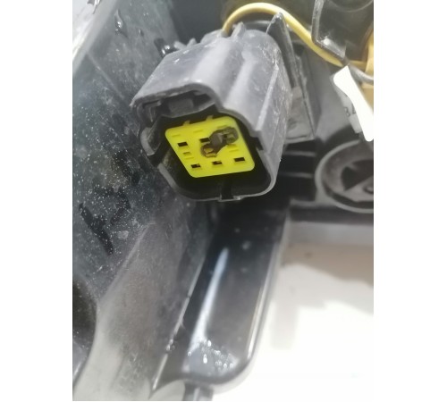 Фонарь задний левый наружный