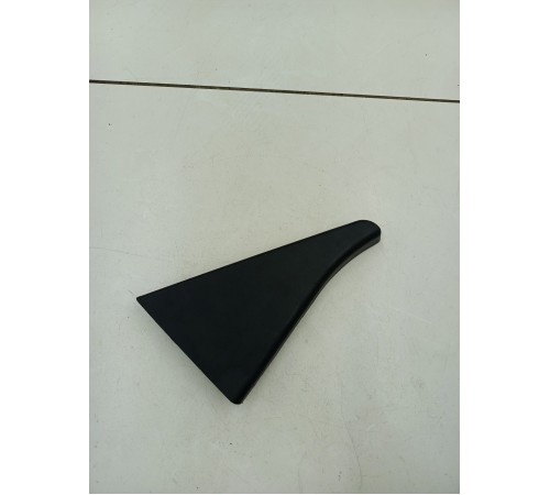 Накладка двери задняя левая