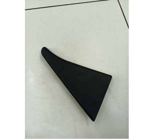 Накладка двери задняя левая