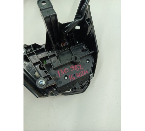 Кнопки руля многофункциональные