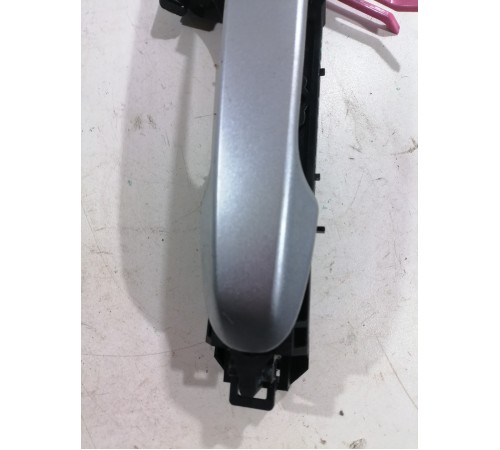 Ручка двери задняя левая (наружная)