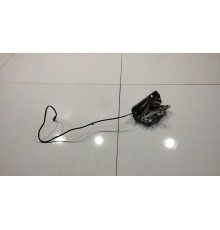 Замок двери багажника