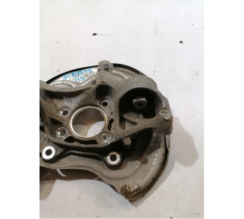 Кулак поворотный задний правый