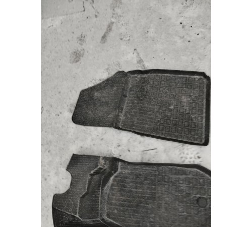 Комплект ковриков салона