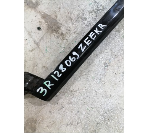 Молдинг стекла задний правый