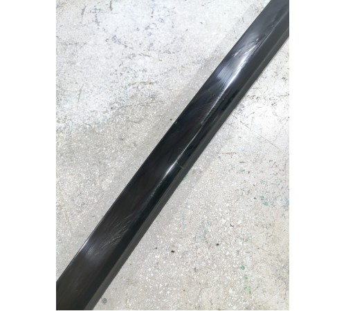 Молдинг стекла задний правый