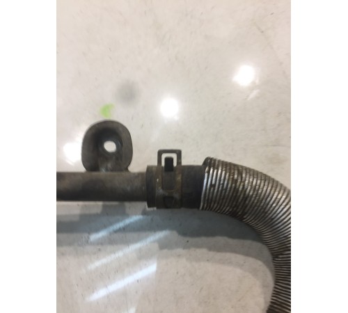 Патрубок системы охлаждения