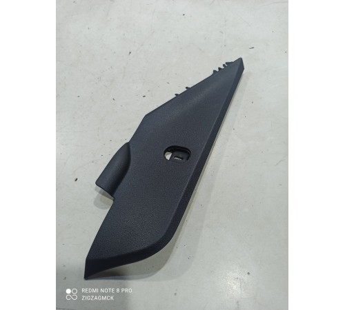 Накладка центральной консоли левая