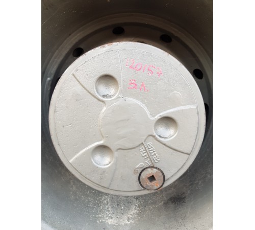 Направляющая колесной пары задняя левая