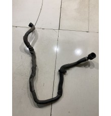 Патрубок системы охлаждения