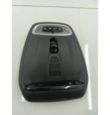 Плафон внутреннего освещения передний