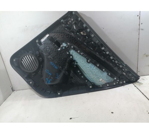 Обшивка двери задняя левая