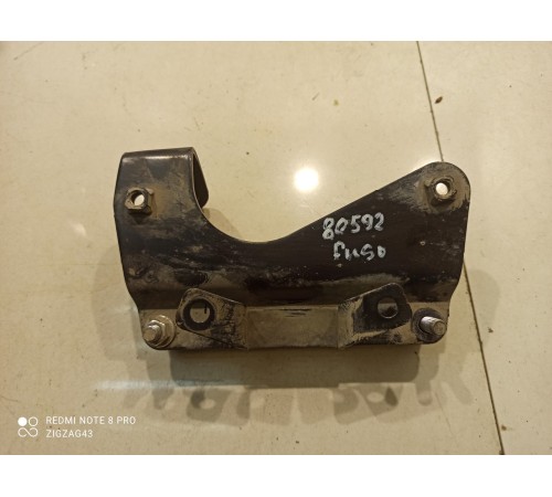 Кронштейн(крепление) трубок кабины