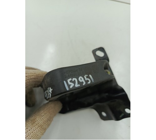 Кронштейн крепление помпы дополнительной водяной