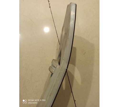 Накладка центральной стойки(правая)