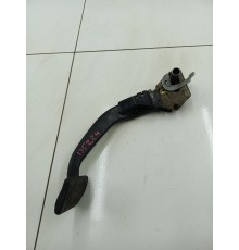 Педаль тормоза