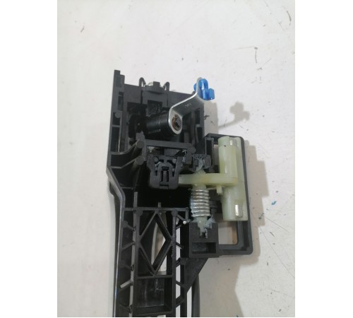 Ручка двери передняя левая наружная