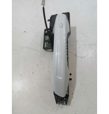 Ручка двери передняя левая наружная