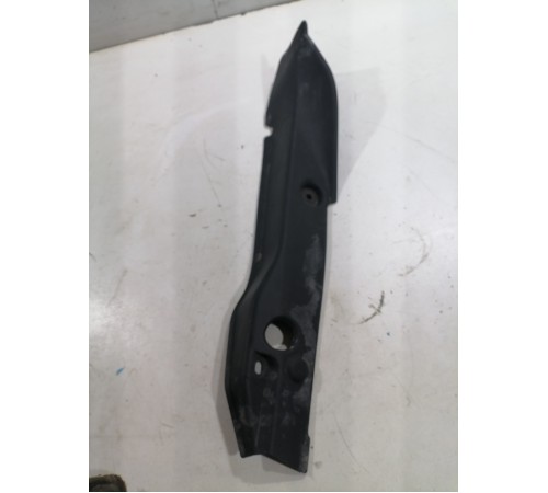 Пыльник крыла левый