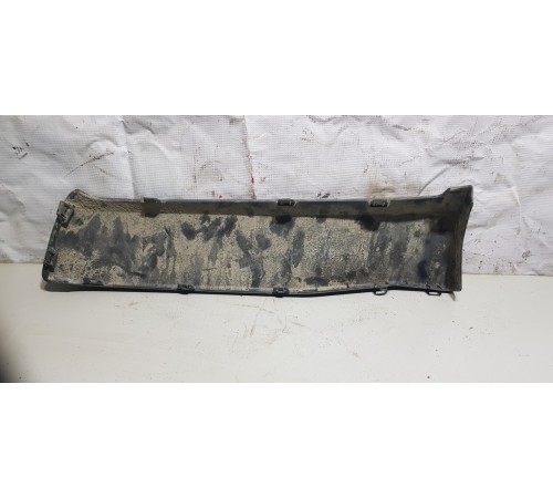 Молдинг заднего бампера правый