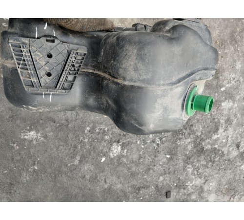 Бак топливный