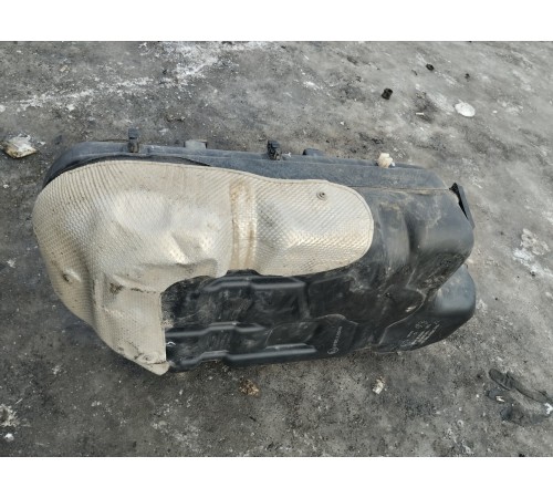 Бак топливный