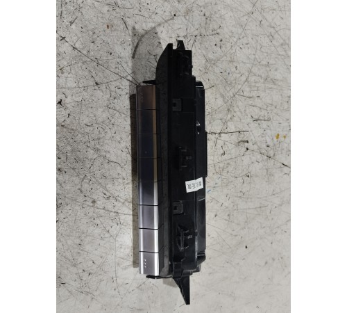 Блок кнопок многофункциональных торпедо