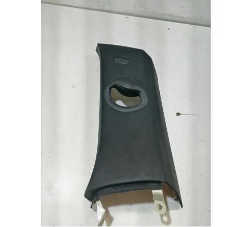 Обшивка стойки задняя правая верхняя