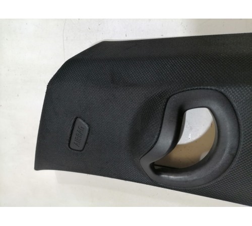 Обшивка стойки задняя правая верхняя