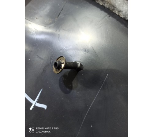 Обшивка стойки(задняя левая)