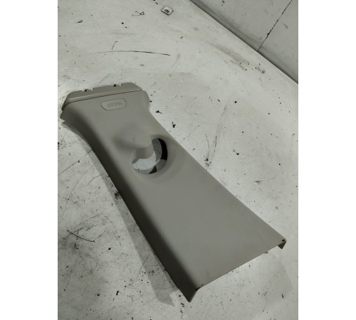 Обшивка центральной стойки(левая верхняя)