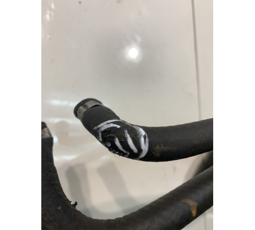 Патрубок системы охлаждения