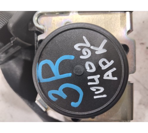 Ремень безопасности (задний правый)