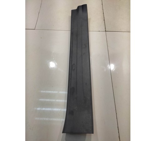 Накладка порога внутренняя(задняя левая)