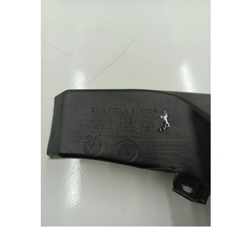 Воздуховод салона