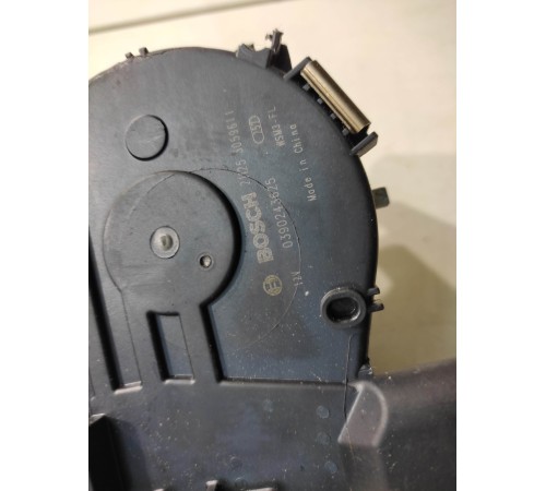 Моторчик стеклоочистителя (передний)