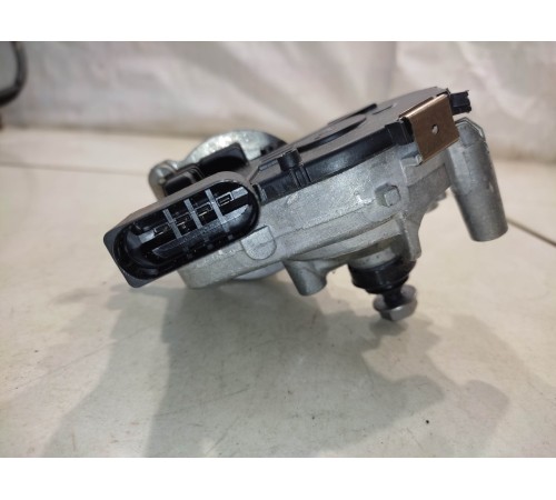 Моторчик стеклоочистителя (передний)