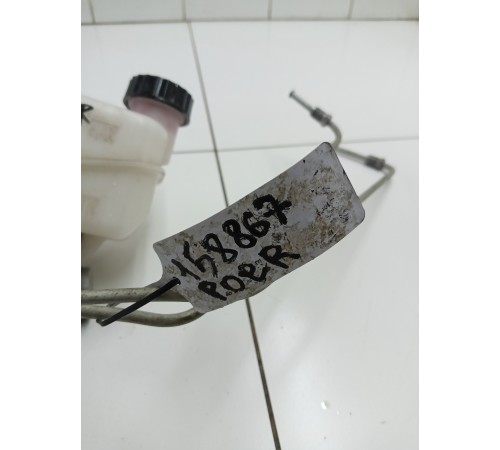 Главный тормозной цилиндр с бачком