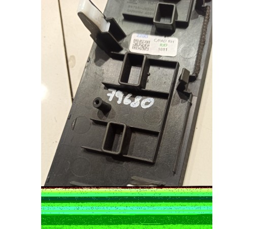 Накладка торпедо(декоративная) правая