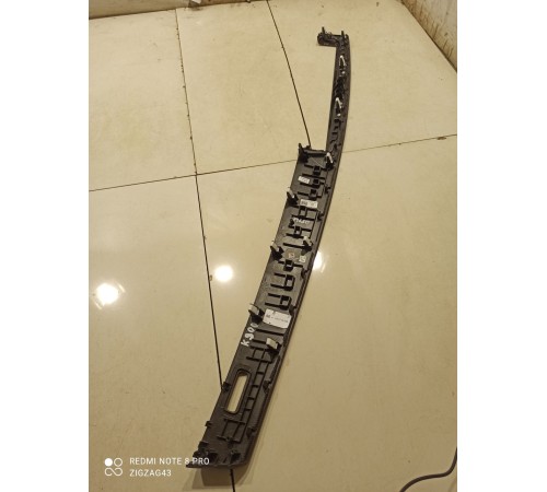 Накладка торпедо(декоративная) правая